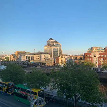 City Centre Skyline Private