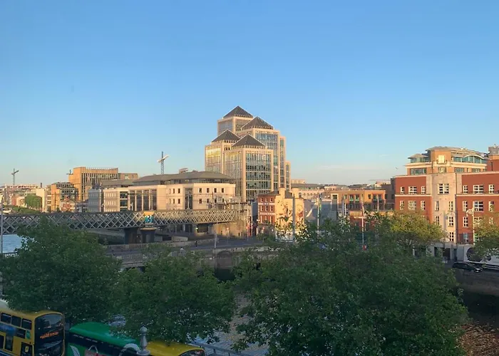 Centre Skyline Private