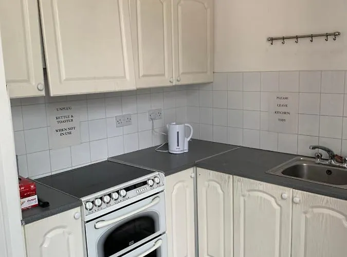 酒店 Centre Skyline Private *